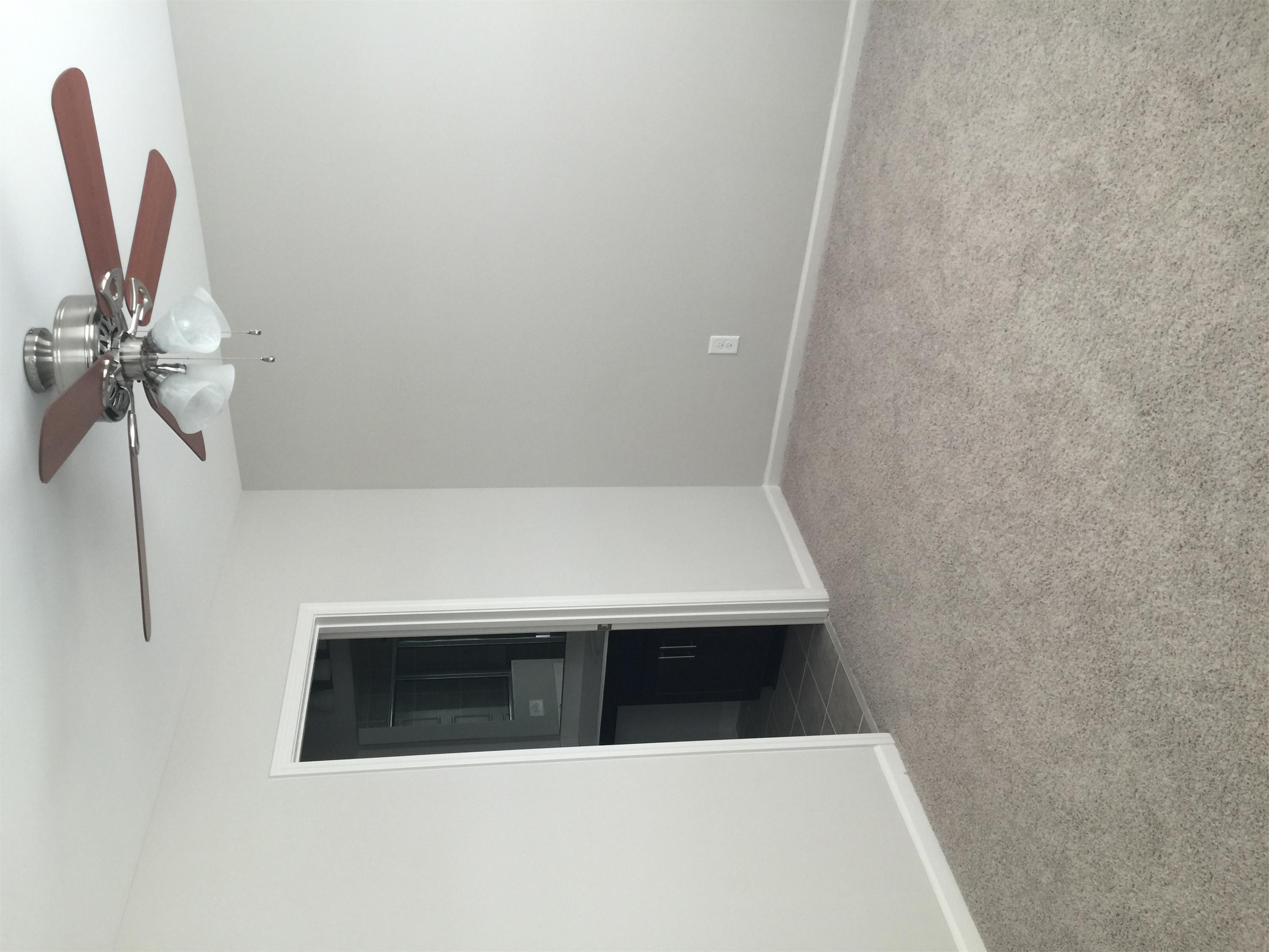 1105 Metropolitan Drive photo 16