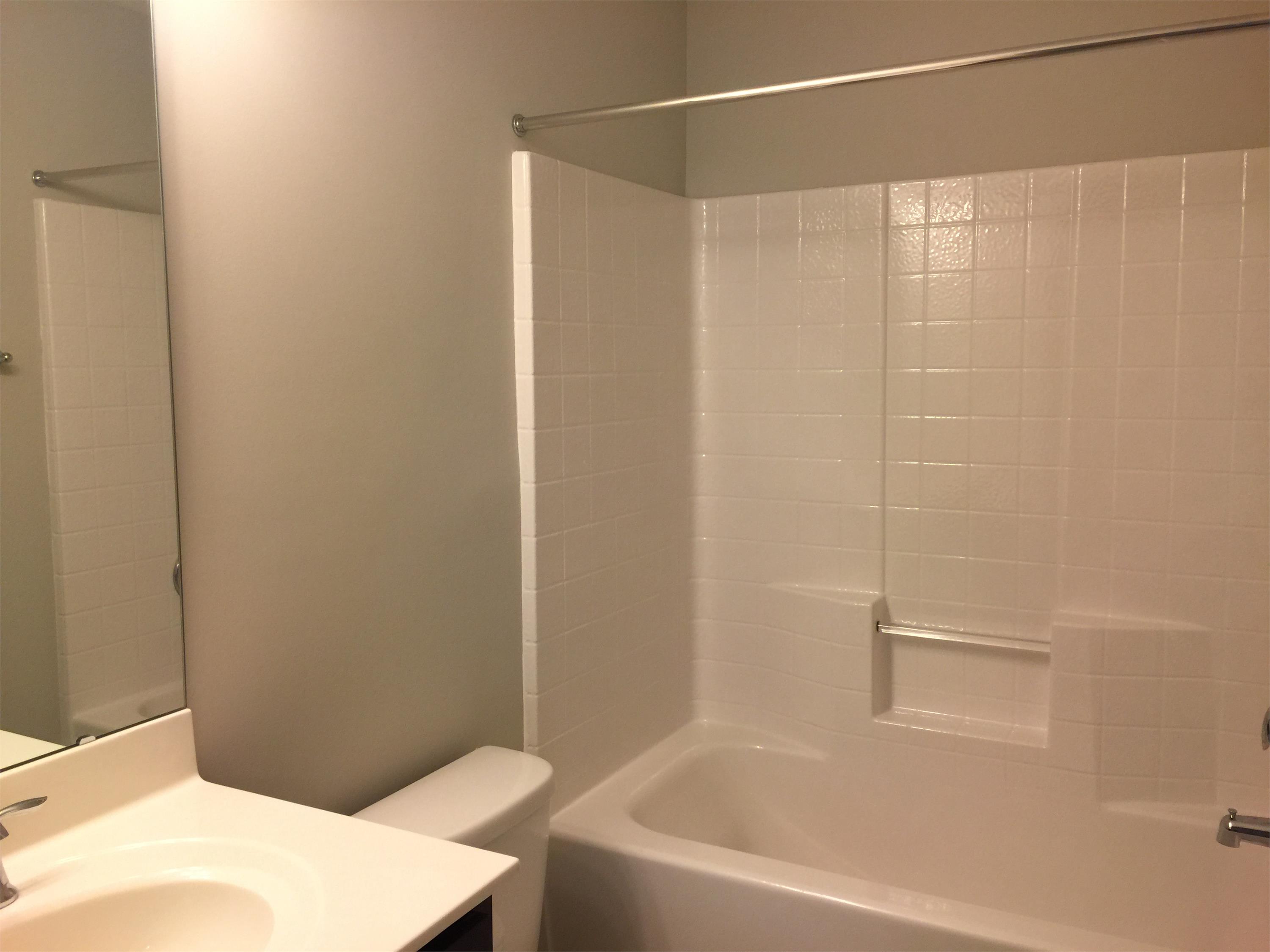 1105 Metropolitan Drive photo 9
