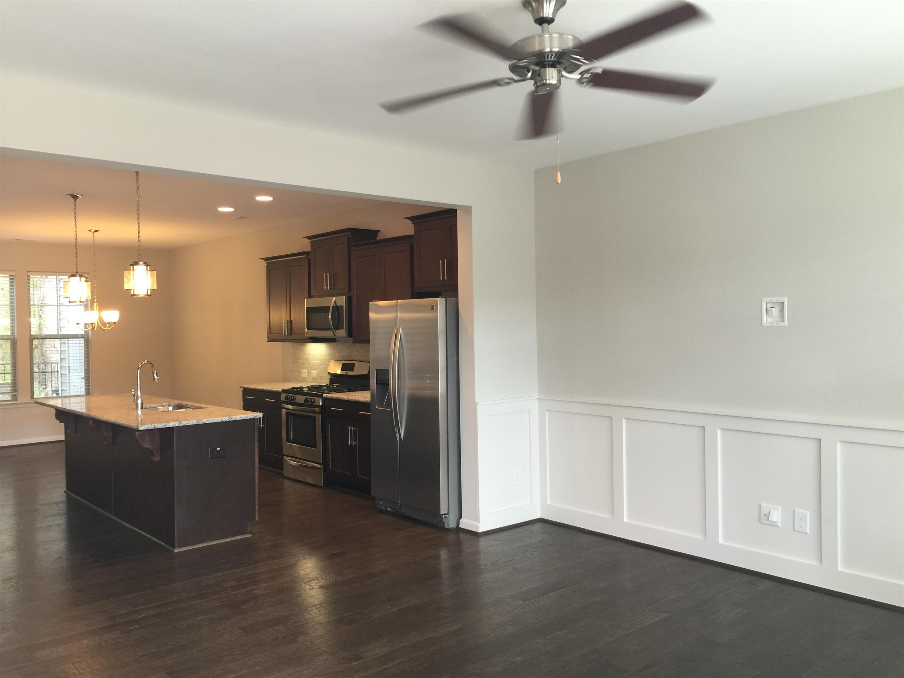 1105 Metropolitan Drive photo 6