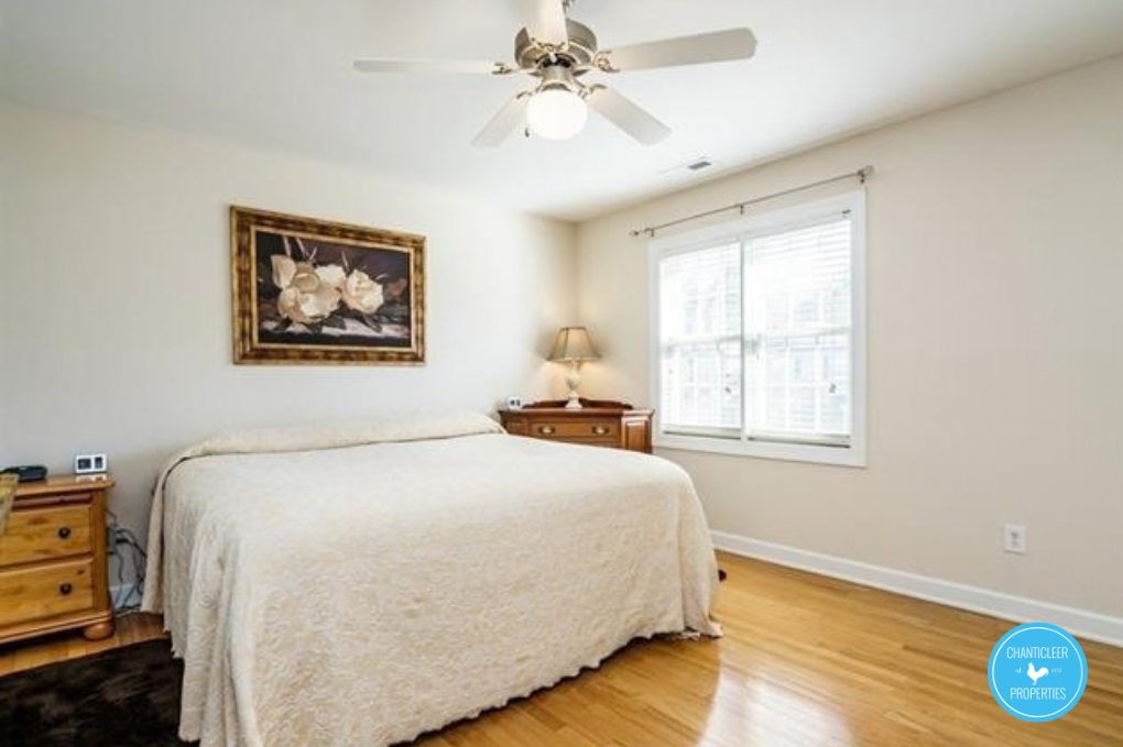 2040 White Pond Court photo 9