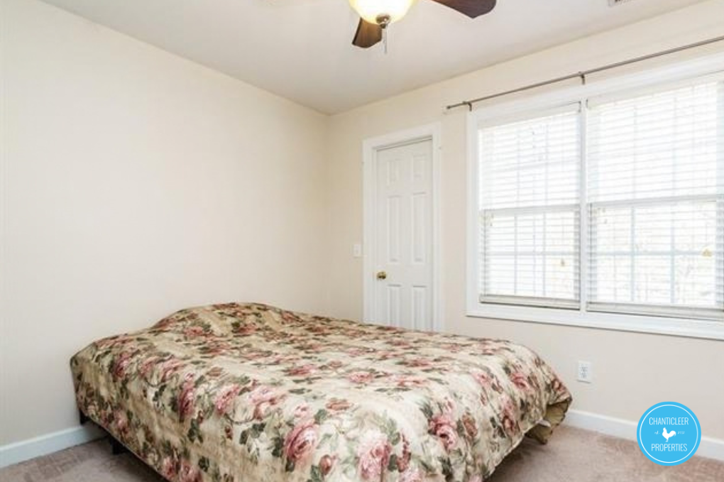 2040 White Pond Court photo 11