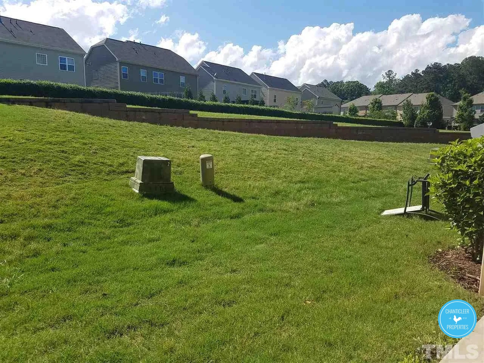 2442 Baslow Drive photo 23