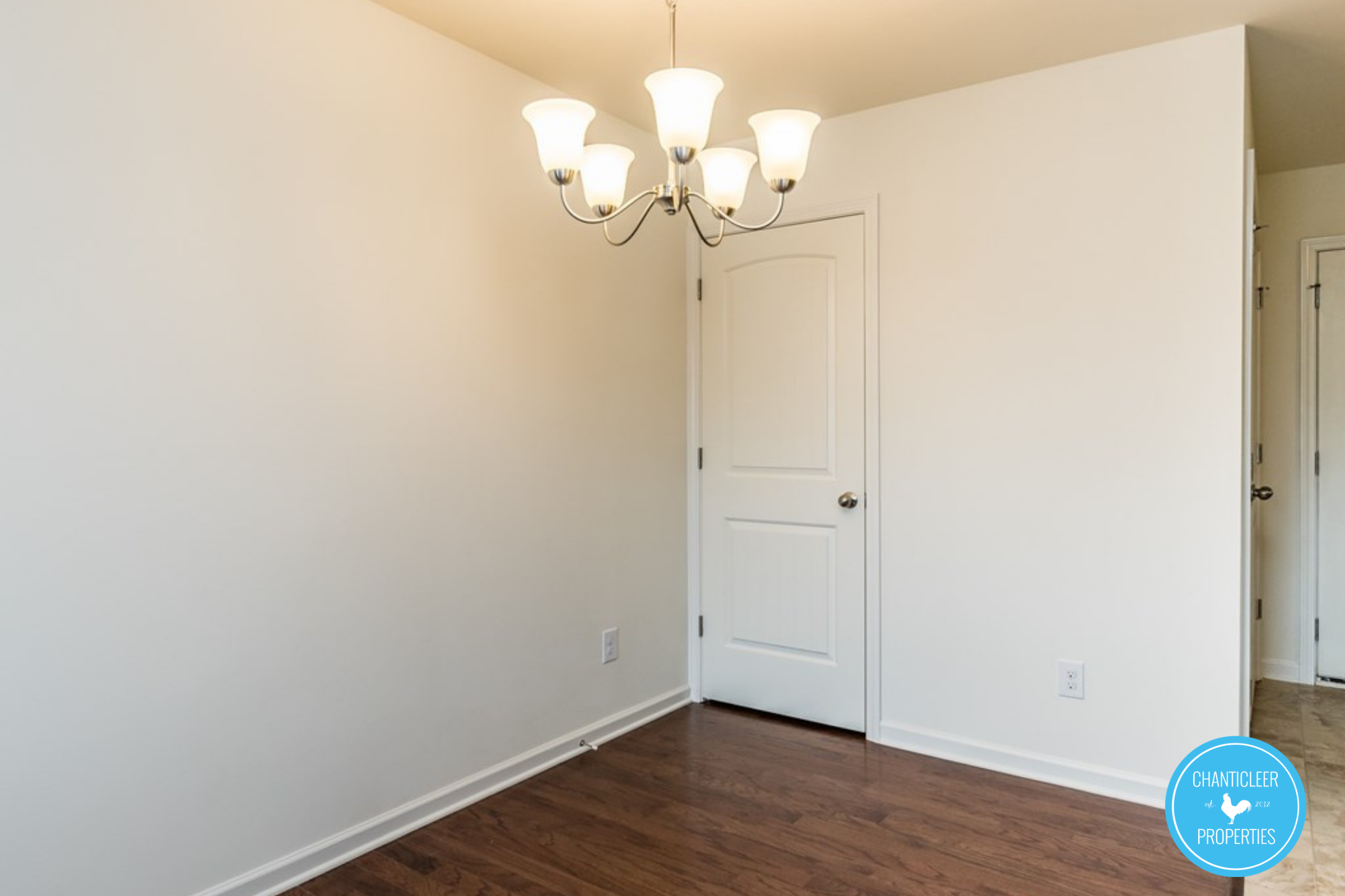 515 Hobkirks Place photo 4