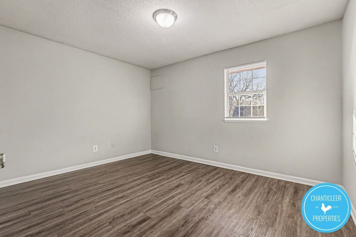 115 Florence St — Unit 1 photo 7