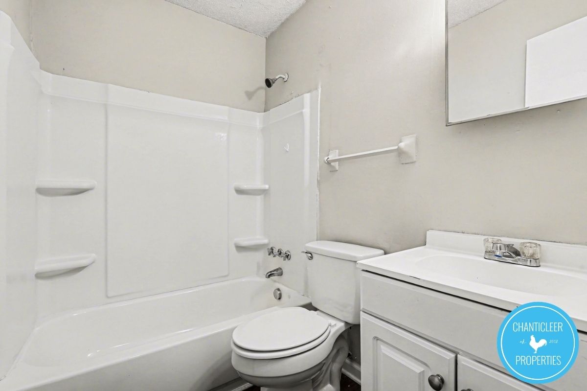 115 Florence St — Unit 5 photo 8