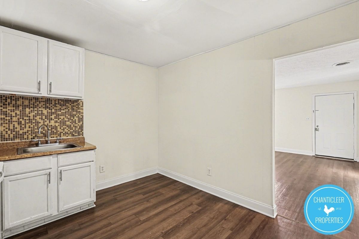 115 Florence St — Unit 6 photo 1