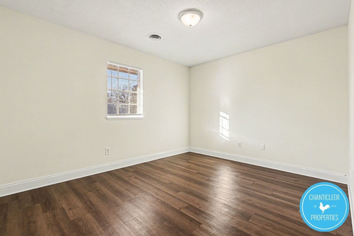 115 Florence St — Unit 6 photo 4