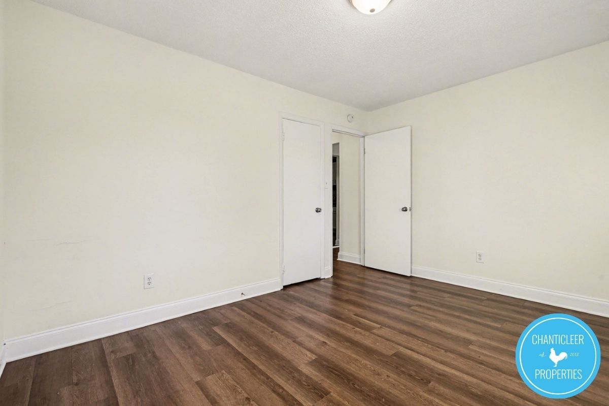 115 Florence St — Unit 6 photo 6