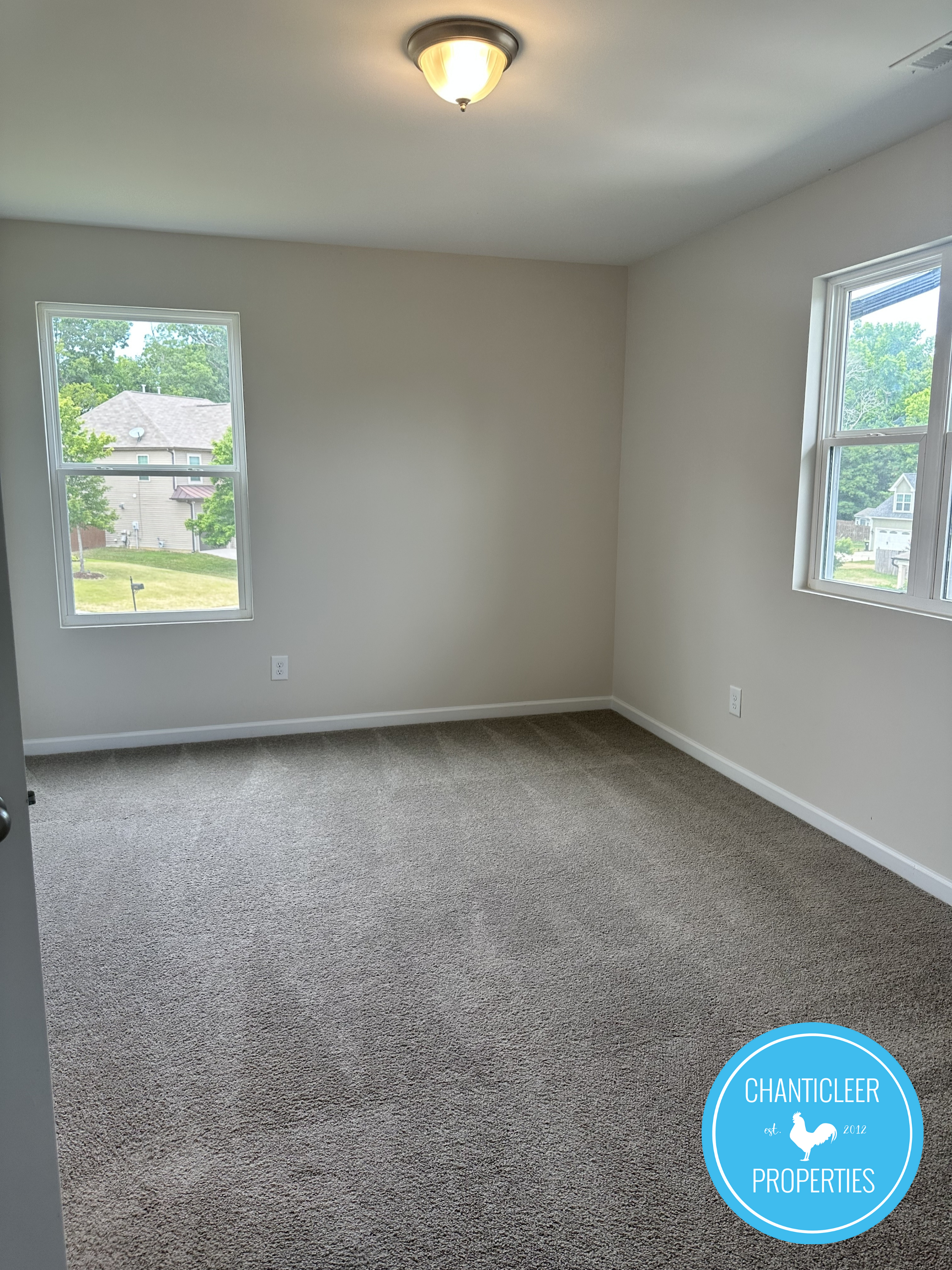 2528 Reynolds Dr photo 13
