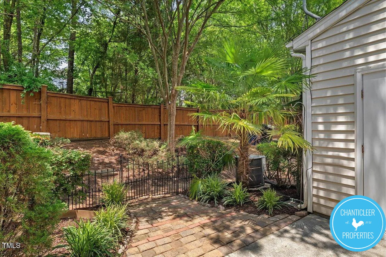 3100 Berkeley Springs Place photo 20