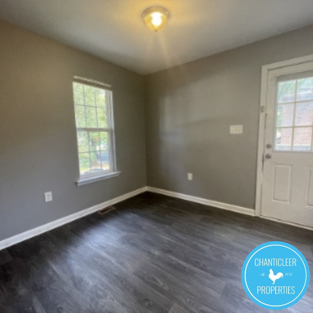 912 Dayton Street photo 4