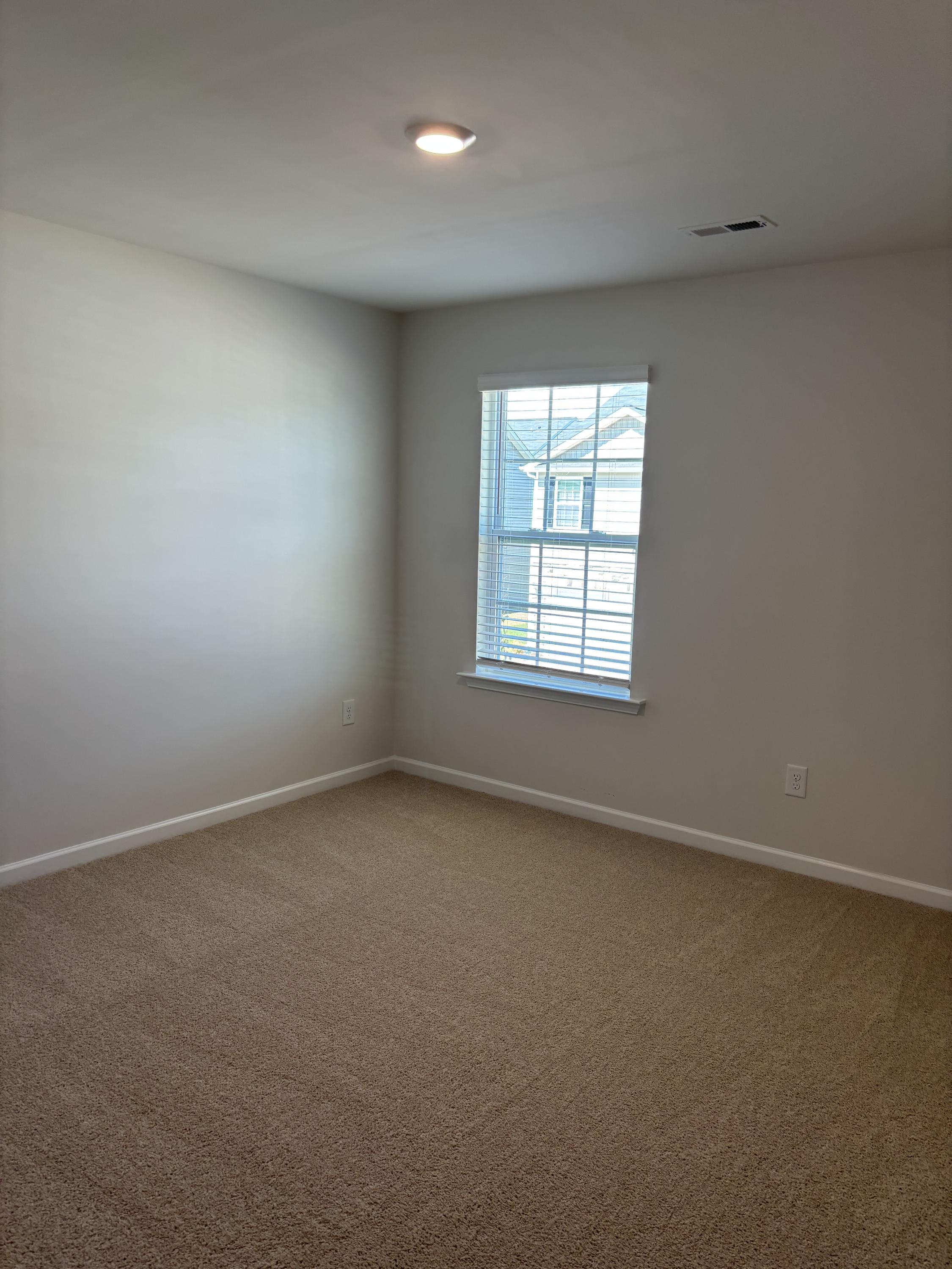 1412 Maltese Ln photo 5