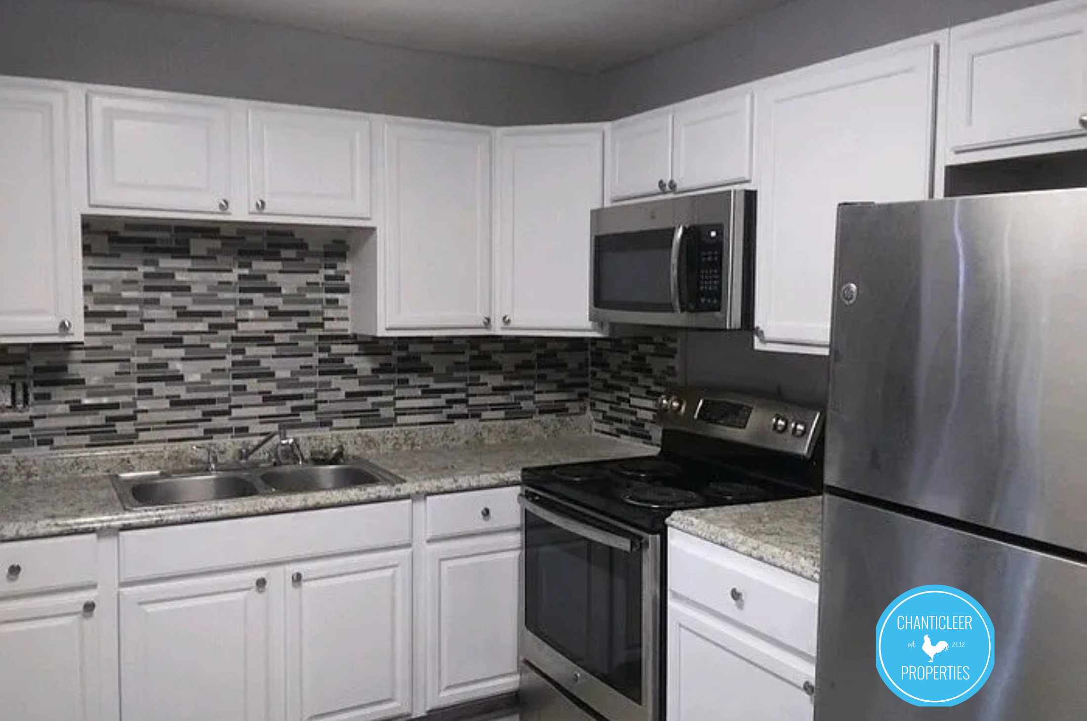 820 West 7th Street — Unit A photo 3