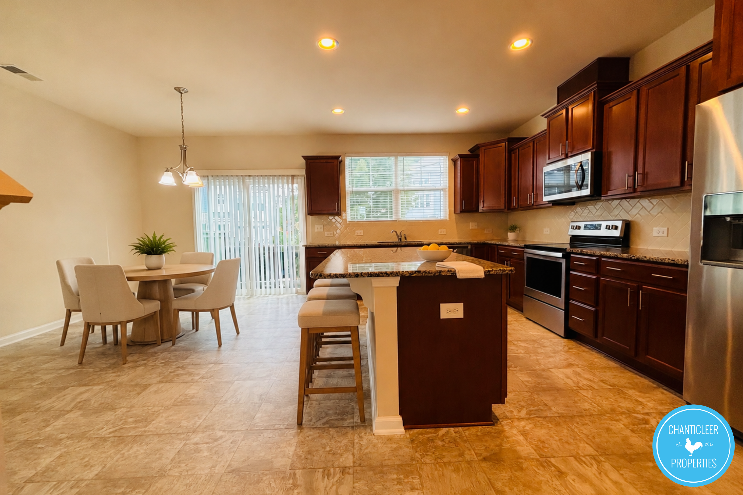 1437 Salem Creek Drive photo 2