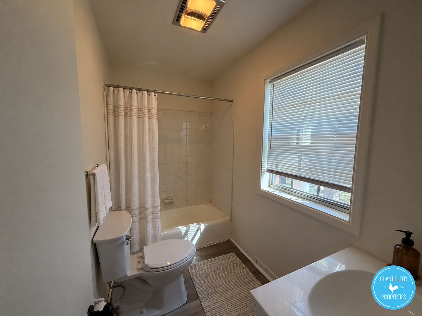 Woodlea Apartments — Unit 2450 D photo 8